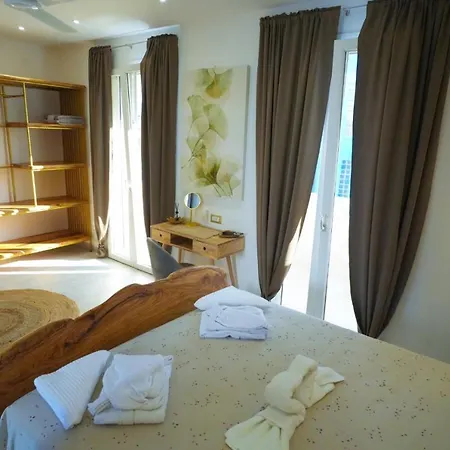 Skume Exclusive Minihouse * Porto Cesareo